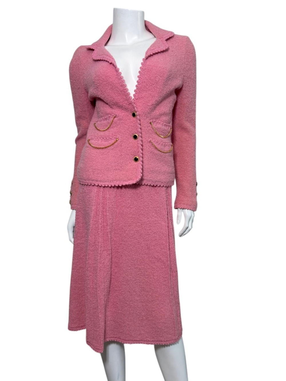 Vintage Adolfo New York Pink Bouclé Knit Skirt Suit Gold Chain Accent 2-Piece